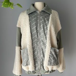 SHEIN oversized women collared zip up jacket size S/ US4